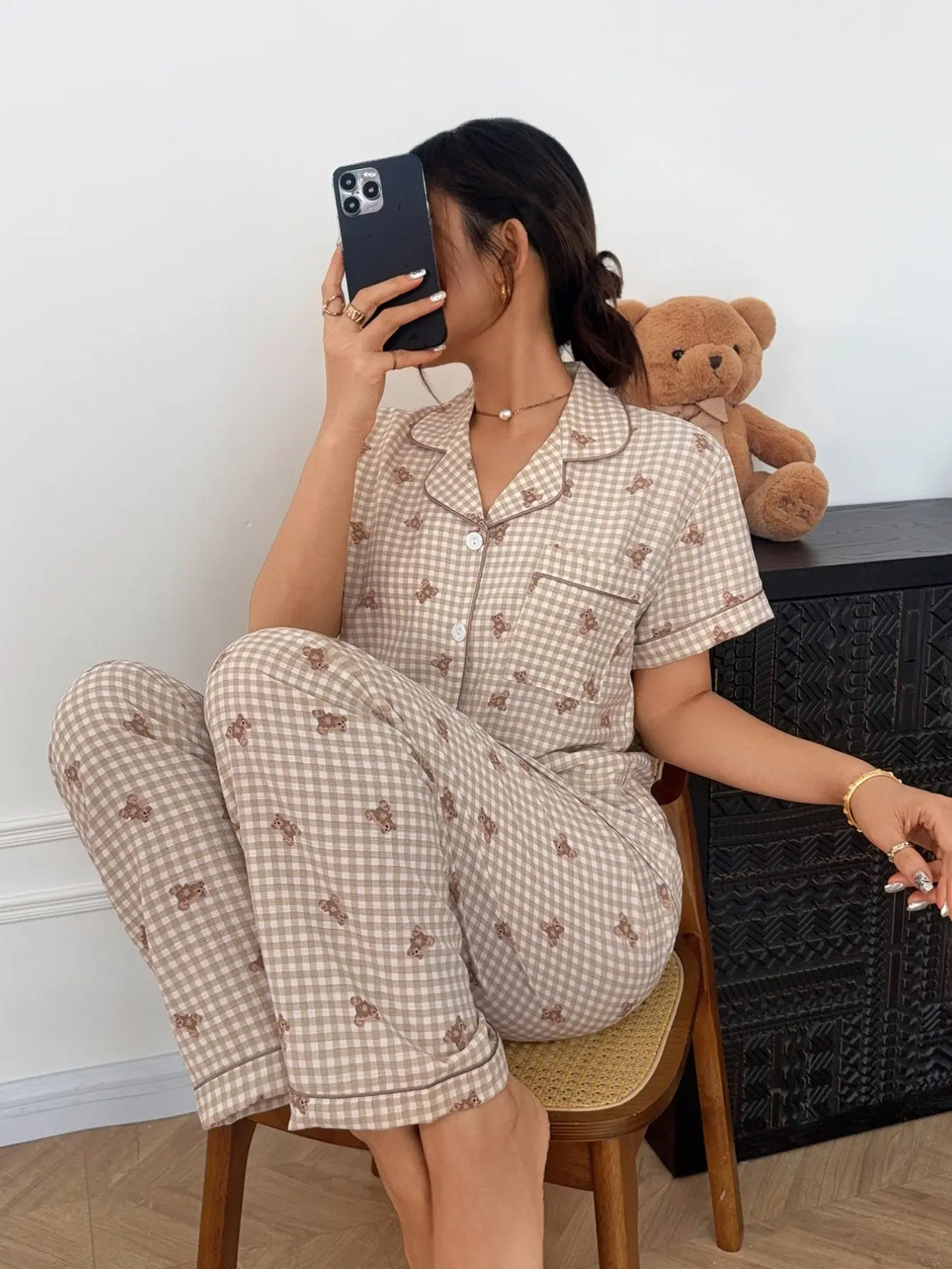 Women's Striped Print Button Front Short Sleeve Top and Bow Tie Long Pants Pajama Set, Casual Home Wear, All Seasons Loungewear, Nightwear Sleepwear