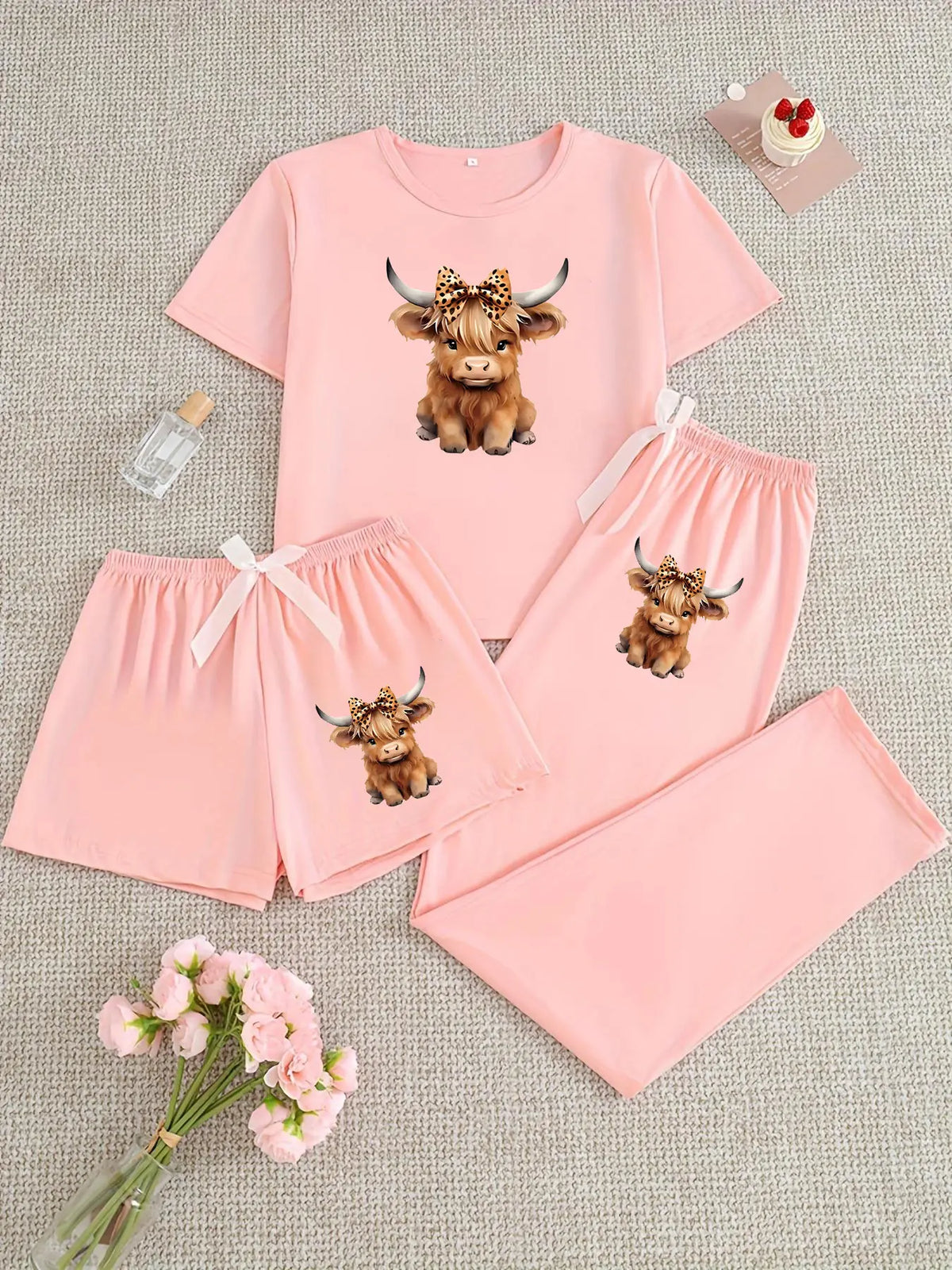 Cartoon Highland Cow Print Women's Pajama Sets, Casual Pajamas Set, Casual Comfy Pajama, Matching Pyjamas, Casual All Seasons Nightwear, Fitted Knitted Fabric Sleepwear & Loungewear