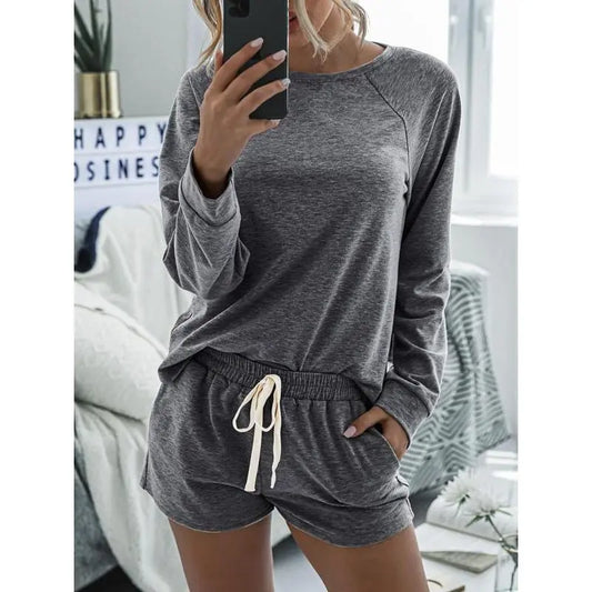 Women's Solid Raglan Sleeve Tee & Drawstring Waist Shorts Loungewear Two-piece Set Pajama Set, Casual Comfy Round Neck Top & Pocket Shorts PJ Set, Ladies Sleepwear for Spring & Fall