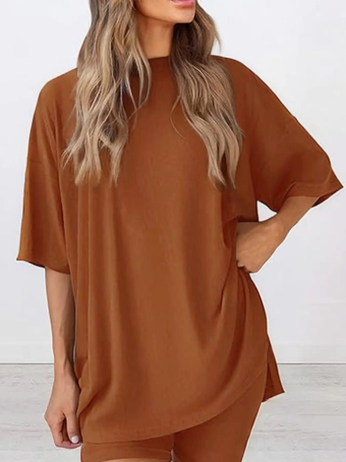 Women's Solid Color T-Shirt and Tight Shorts Set, Casual Summer Comfort Round Neck Sleepwear Loungewear, Pocket Design, Outdoor Wear, Lounge Clothes
