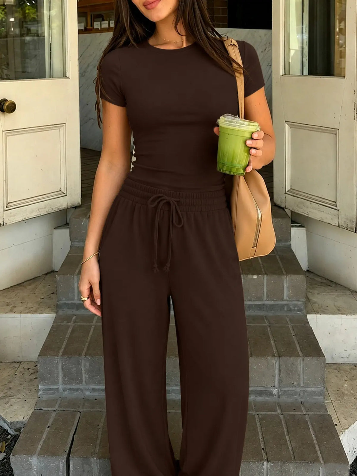 Women's Two-Piece Casual Set, Short Sleeve Top & Wide-Leg Pants with Pockets, Comfortable for Daily Wear, Casual Everyday Set