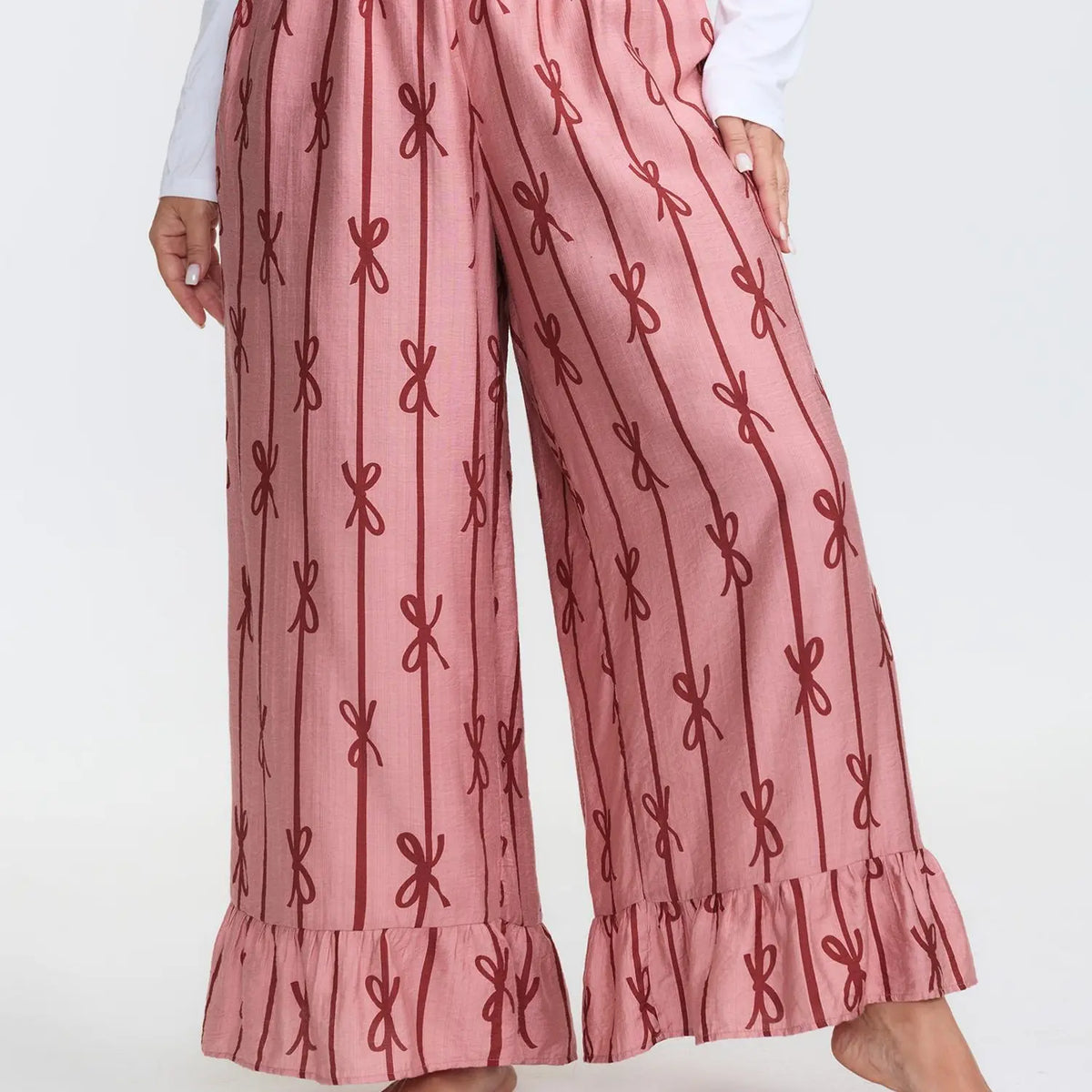 BLOOMCHIC Women's Plus Size Lounge Pants,Pajama Pants with Supersoft Nylon Geometric Striped Casual Pants with Smooth Fabric and Pocket,Cute Bow Print Lounge Pants,High Waist Relaxed Fit,Soft Summer Vacation ,Summerfinds，SohoChic