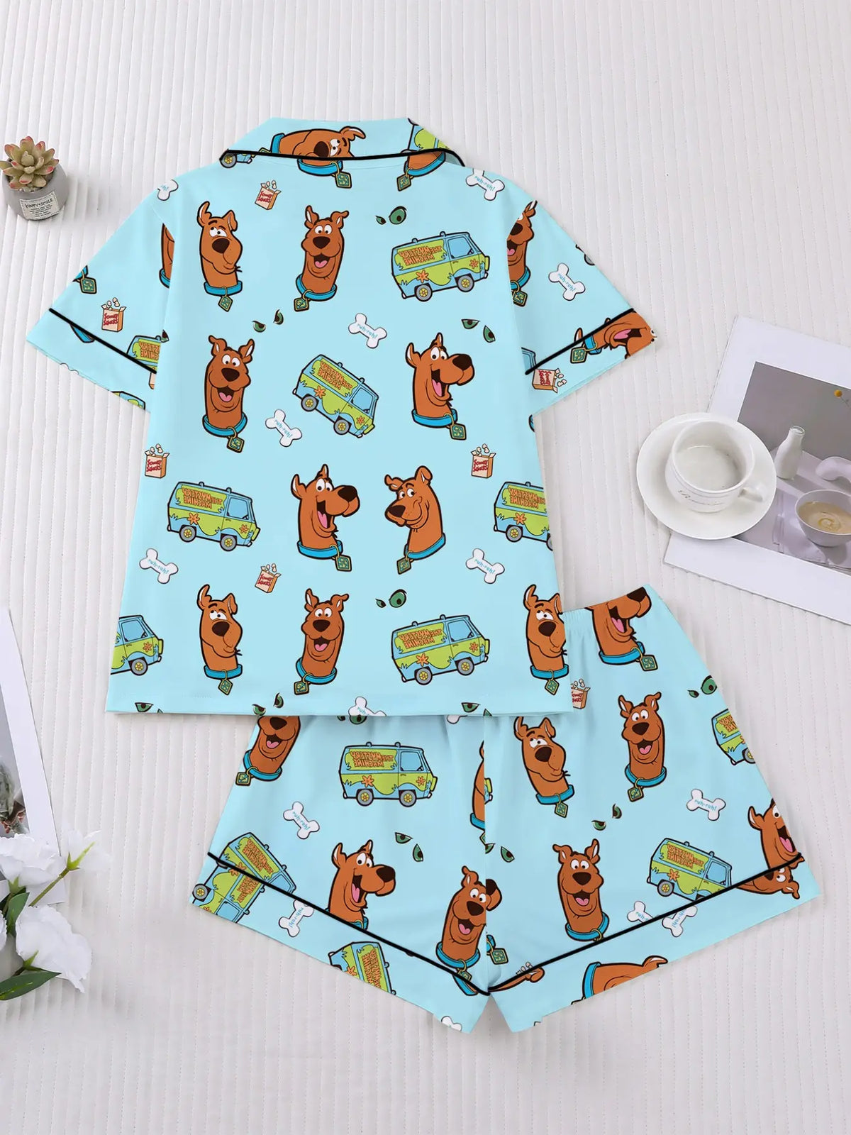 Women's Cartoon Pajama Set, Loungewear, Pyjamas, Pjs, Short Sleeve Button Front Top & Elastic Shorts, Elegant Fitted Sleepwear, Comfortable Homewear, Cartoon Pattern Pajamas