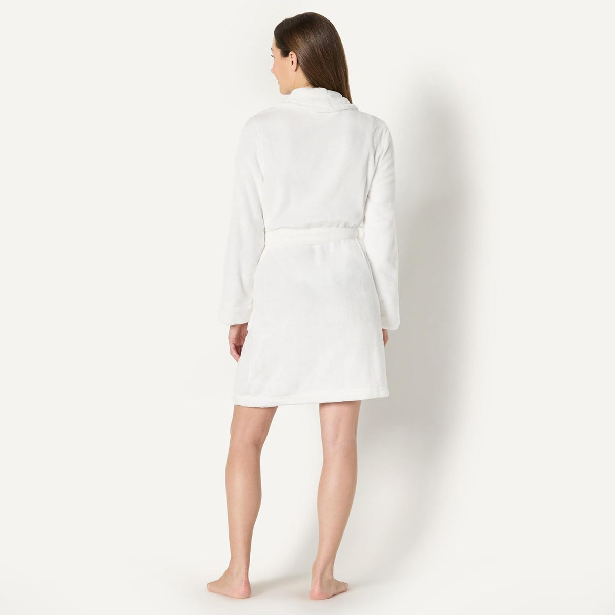 Amazon Essentials Women's Mid-Length Plush Bath Robe, Loungewear (Available in Plus Size)