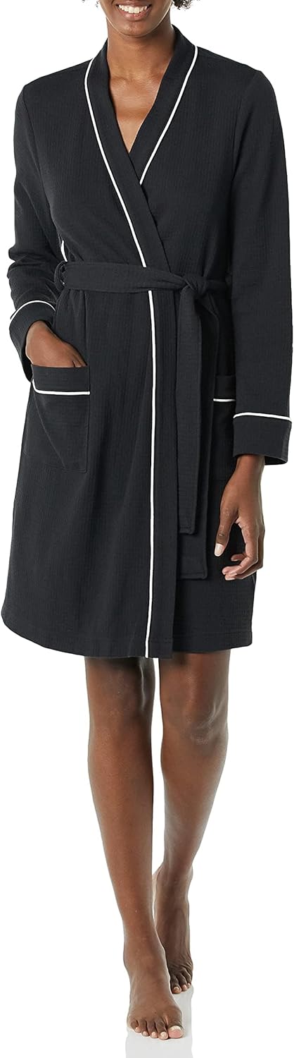 Amazon Essentials Women's Lightweight Waffle Bath Robe (Available in Plus Size)
