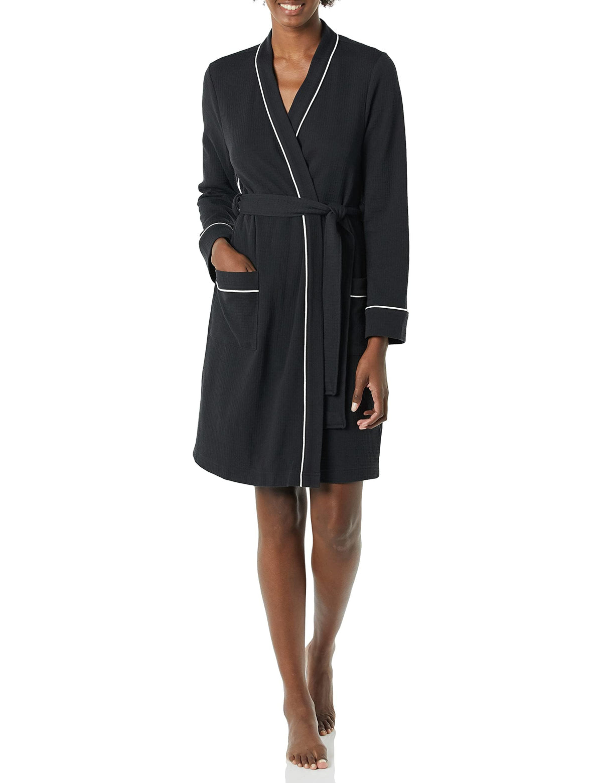 Amazon Essentials Women's Lightweight Waffle Bath Robe (Available in Plus Size)