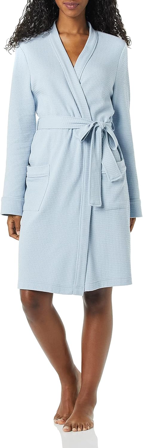 Amazon Essentials Women's Lightweight Waffle Bath Robe (Available in Plus Size)