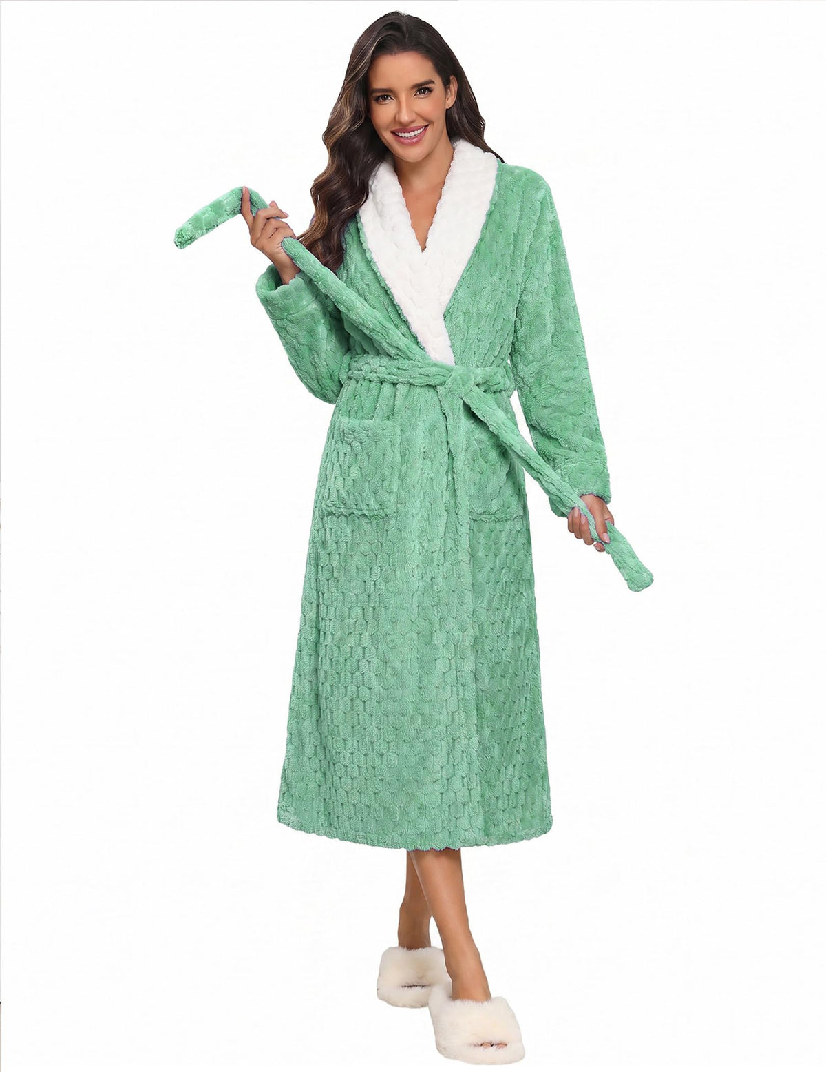 Ekouaer Women's Robe Long Winter Plush Jacquard Bathrobe with Pockets S-XXL