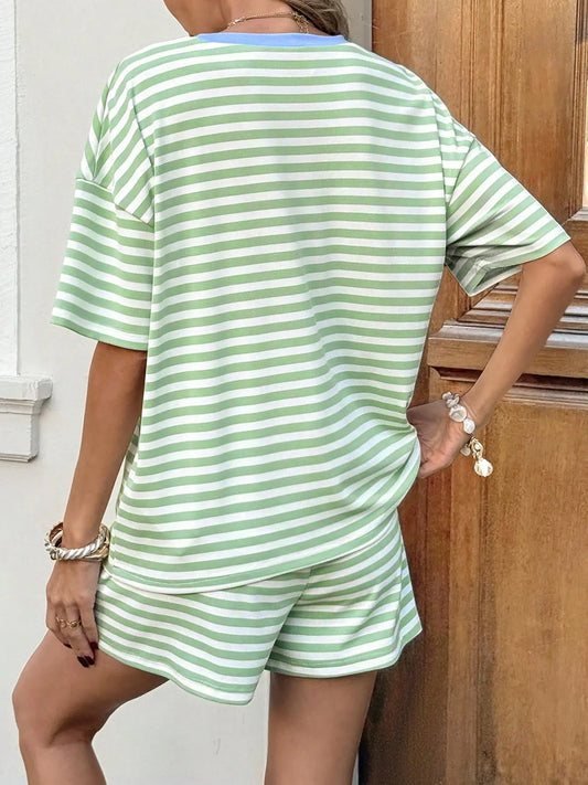 2-Piece Women's Striped Lightweight Loungewear Set, Contrast Crew Neck Short Sleeve Top and Drawstring Shorts, Effortless Casual Outfit PJ Set