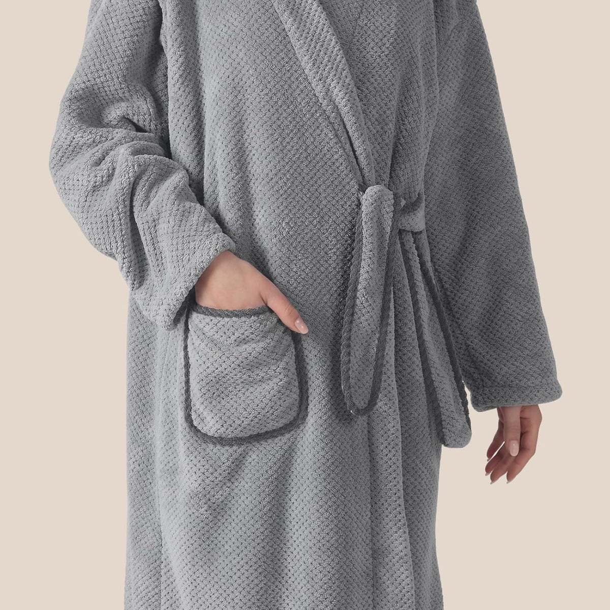REDKISS Premium Womens Robe, Microfiber Long Bath Robe for Women, Lightweight Soft Women's Bathrobe