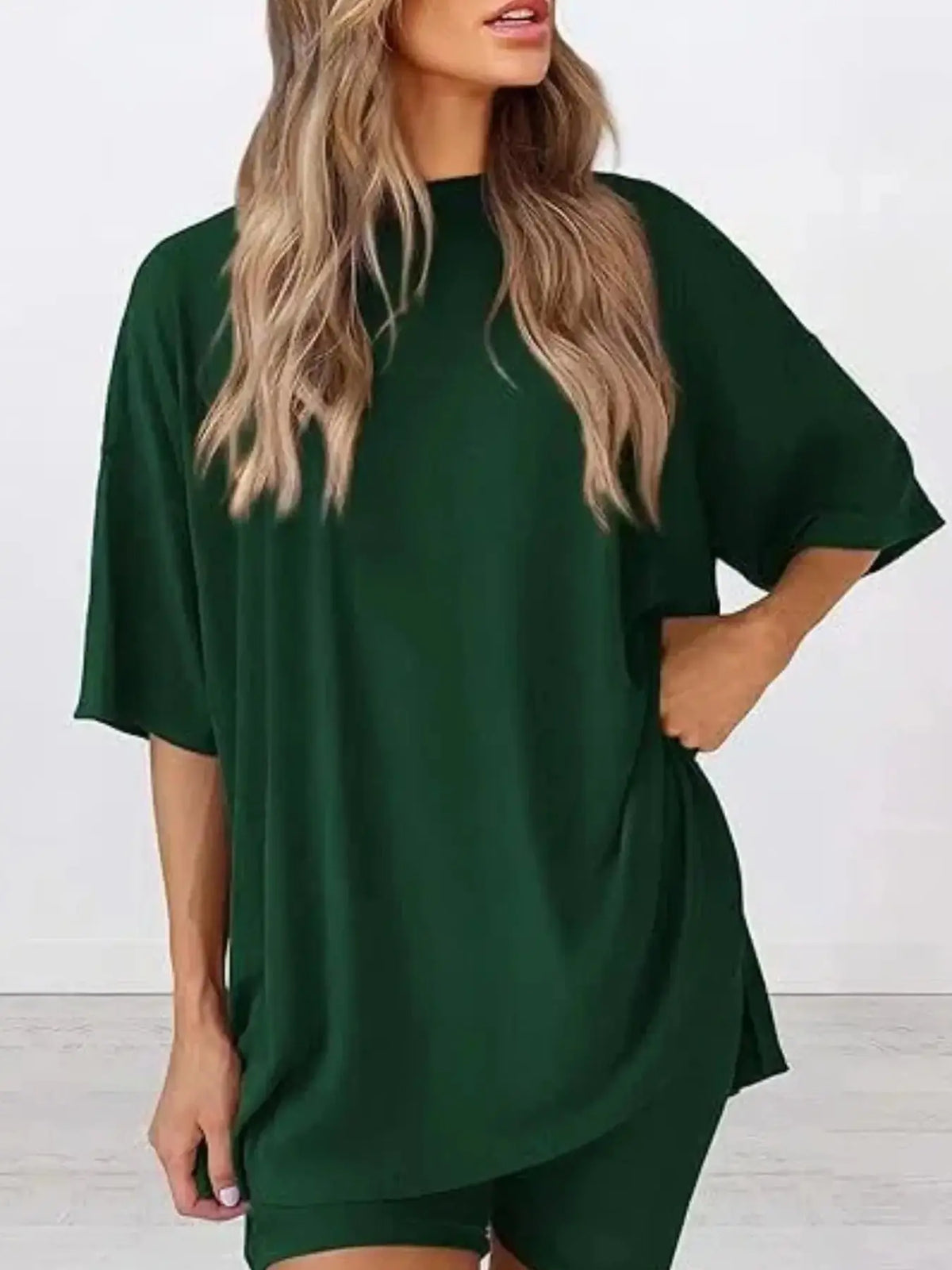 Women's Solid Color T-Shirt and Tight Shorts Set, Casual Summer Comfort Round Neck Sleepwear Loungewear, Pocket Design, Outdoor Wear, Lounge Clothes