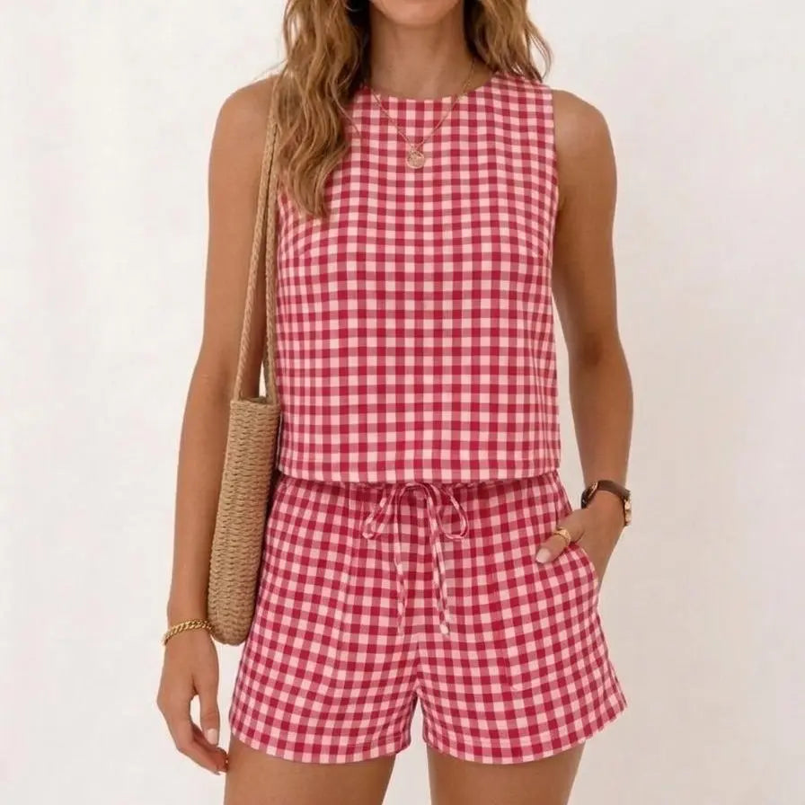 IDEALSANXUN Women's 2-Piece Casual Fashion Set - Sleeveless Round Neck (Crew Neck) Ribbed Gingham Knit Top & Above-the-Knee Shorts, Spring Summer Womenswear Clothing Set