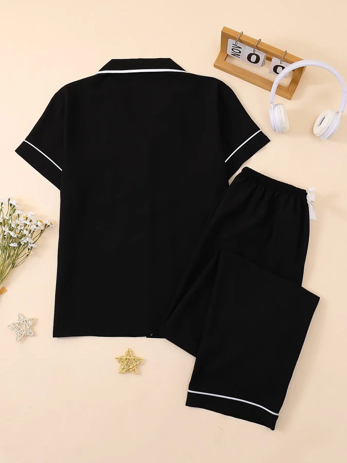 Women's Casual Fitted Sleepwear Set, Soft Fabric Heart Embroidery Pajama Set, Short Sleeves Plain Everyday Home Wear, Loungewear & Nightwear Set, All-Season Pjs, Homewear, Comfy Pajamas