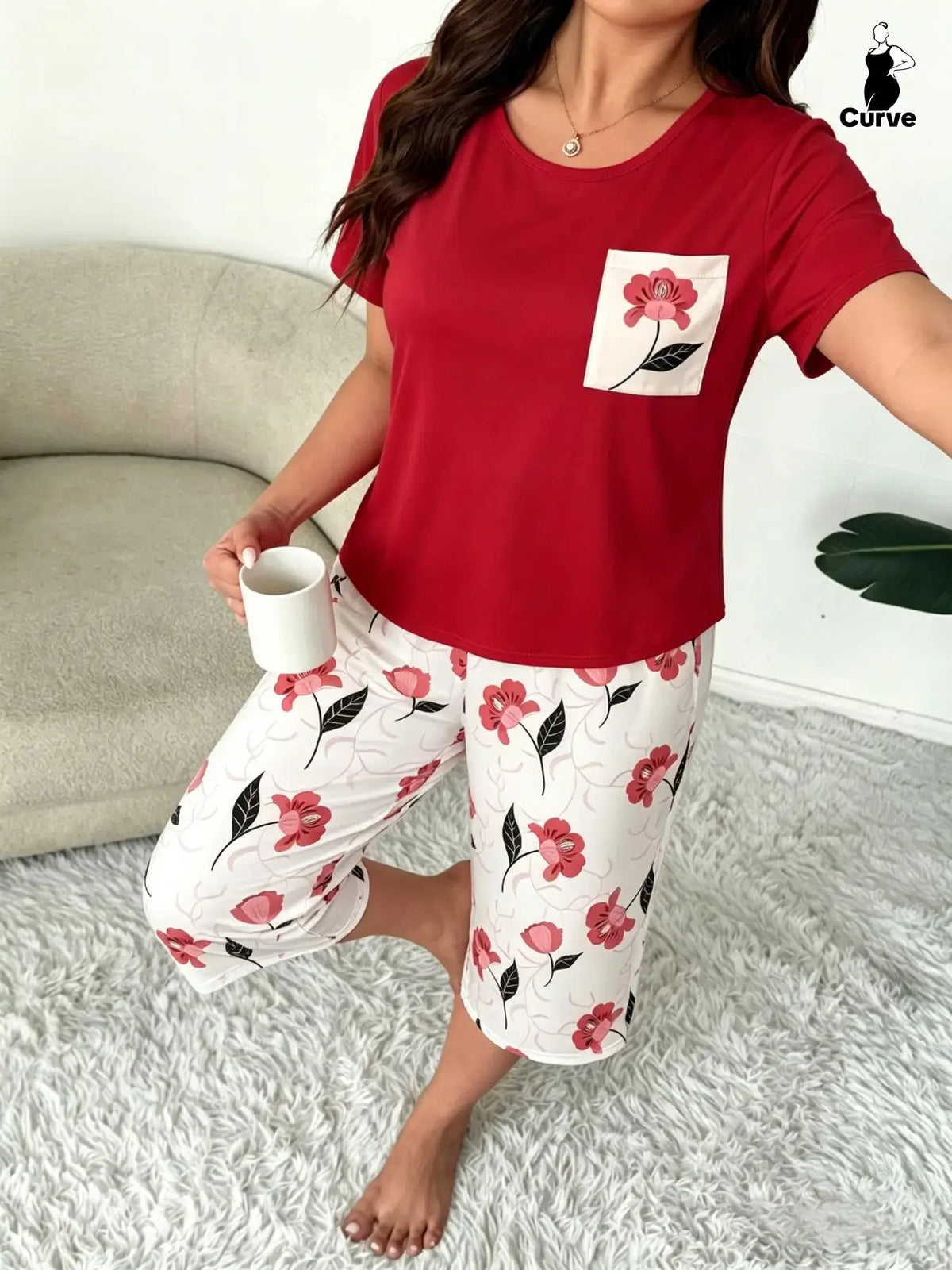 Plus Size Floral Print Tee & Capri Pants Pyjama Two-Piece Set, Casual Comfy Round Neck Short Sleeve T-Shirt & Trousers, PJ Set, Women's Sleepwear for Summer