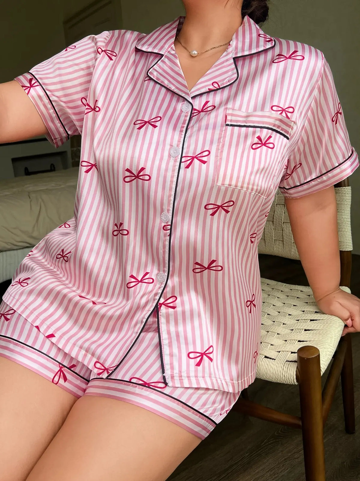 Women's Plus Size Satin Pajama Set, Cute Striped Butterfly Print, Summer Short Sleeve Collared Top and Bow Shorts, Casual Home Wear, Loungewear Sleepwear Set, Shorts Pajamas Set